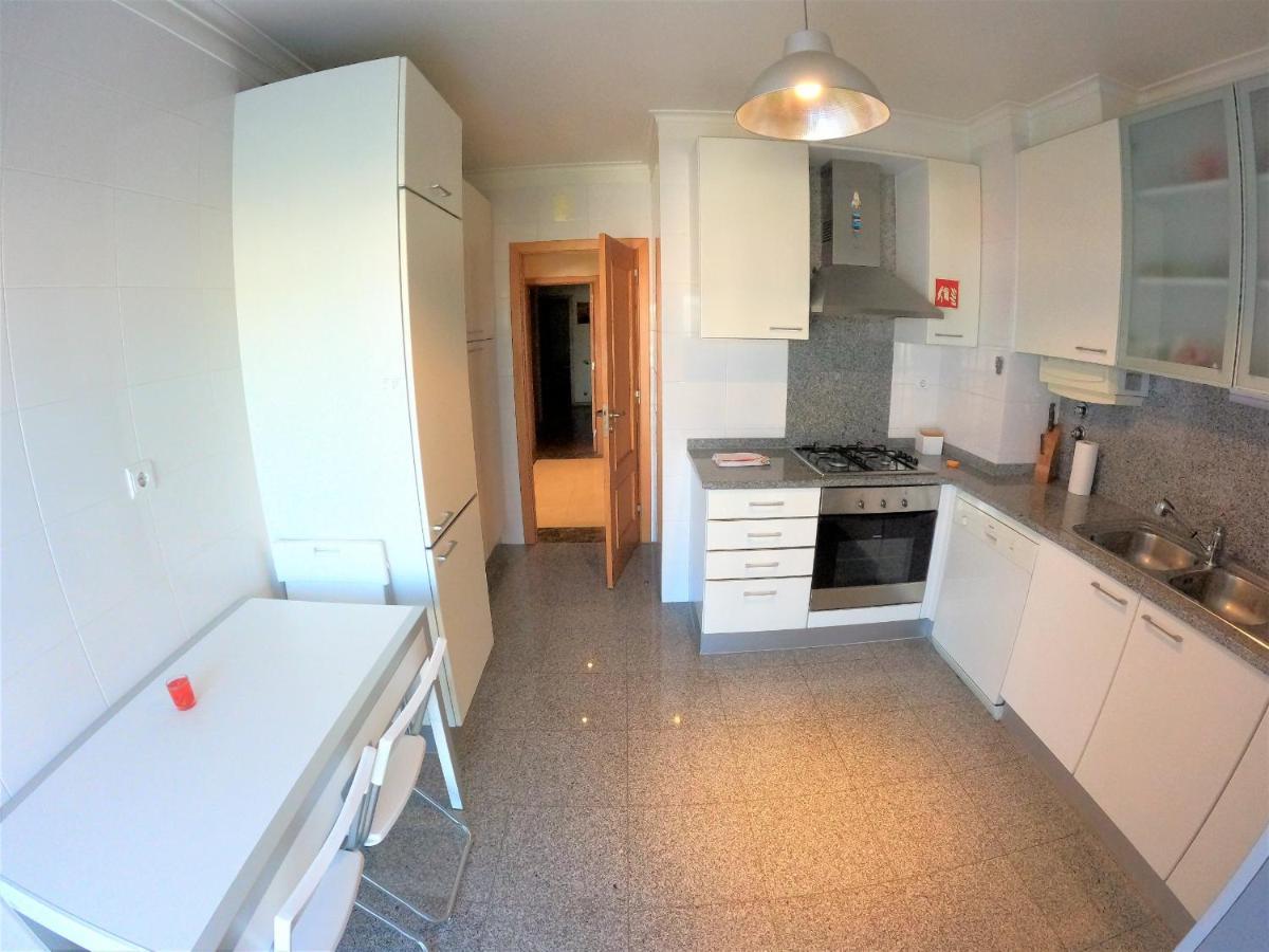 Lisbon 2 Bedroom Apartment With Balcony In Alges Luaran gambar