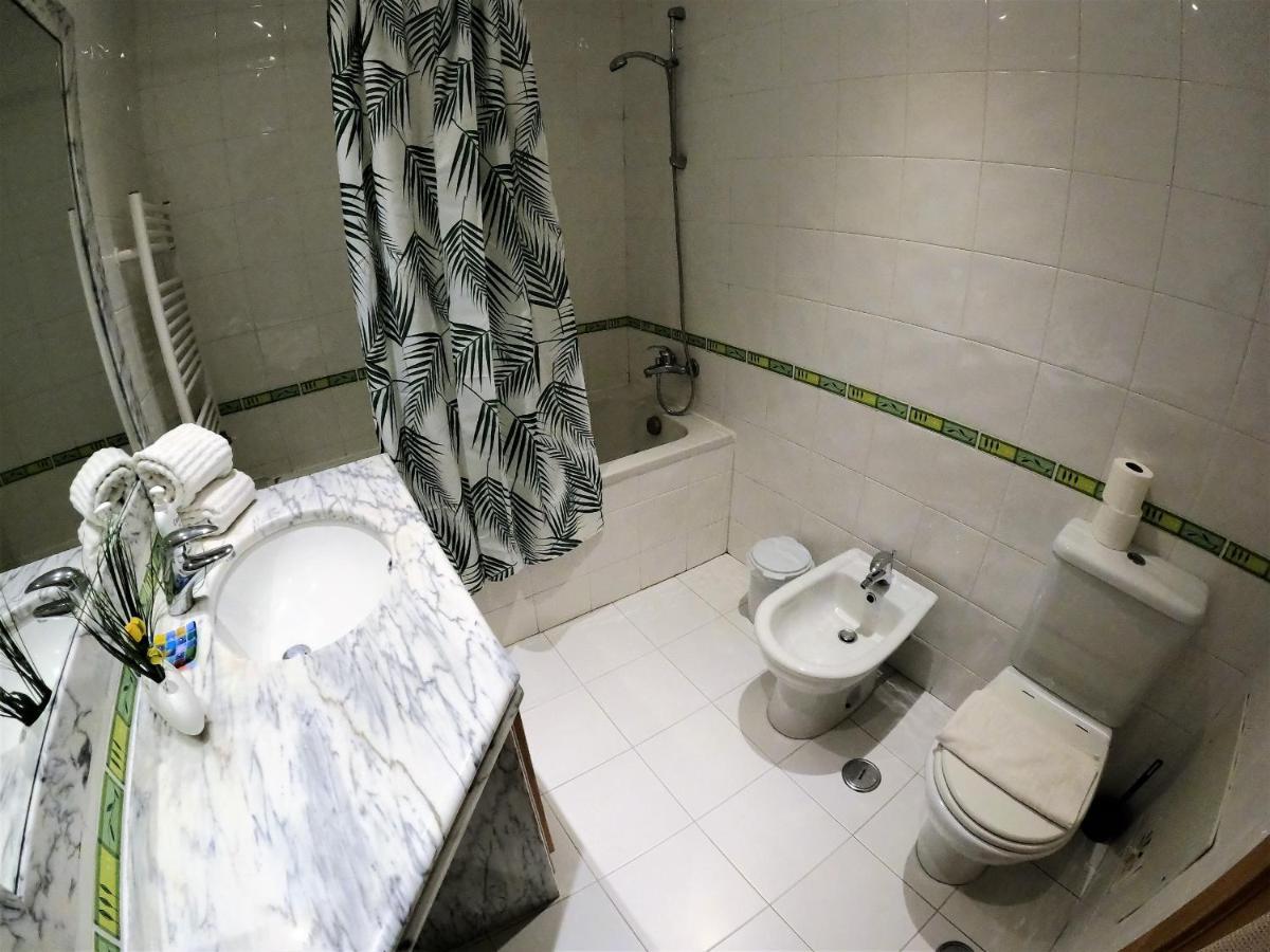 Lisbon 2 Bedroom Apartment With Balcony In Alges Luaran gambar