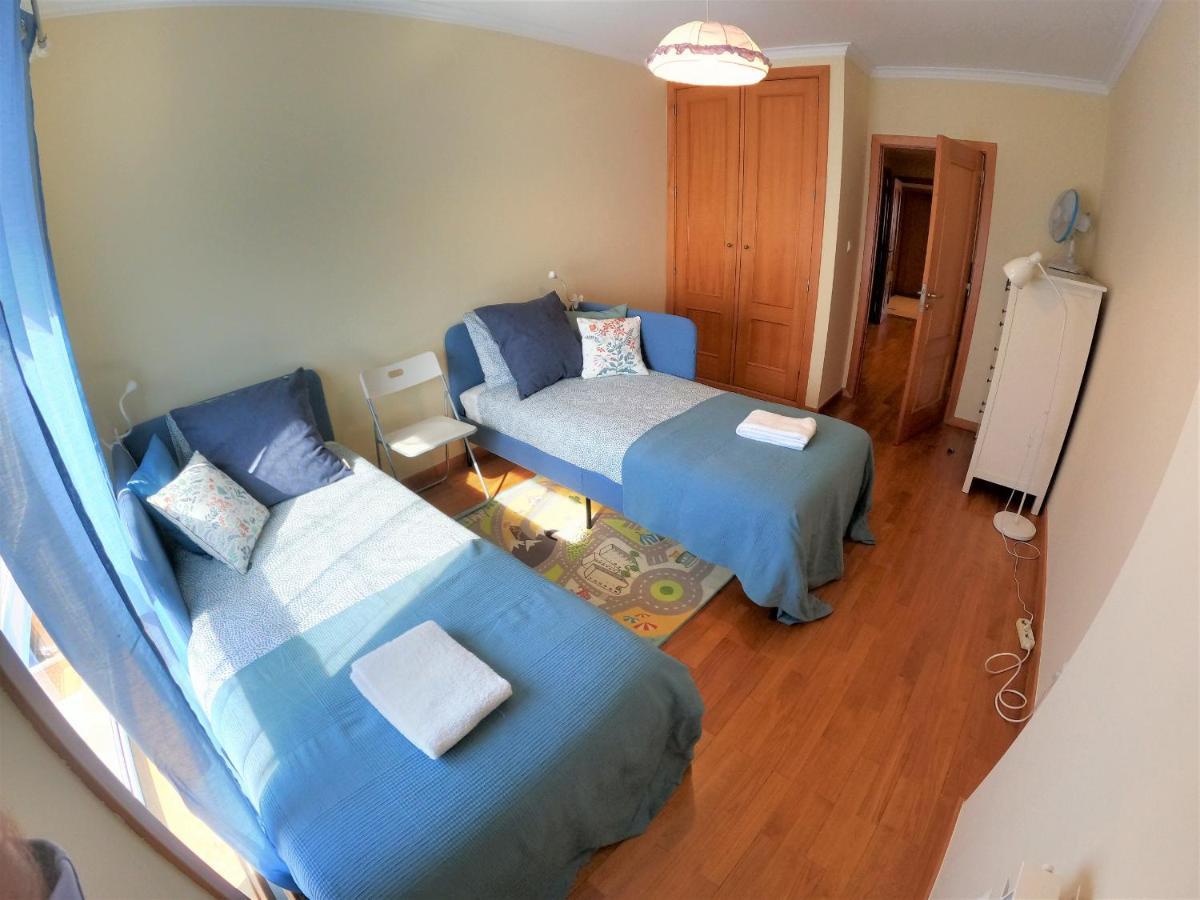 Lisbon 2 Bedroom Apartment With Balcony In Alges Luaran gambar